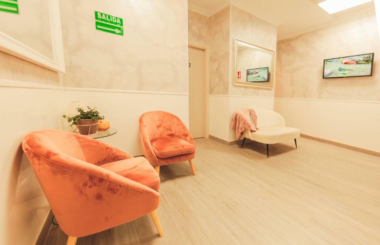Hostal Pio Centro Madrid Exterior photo